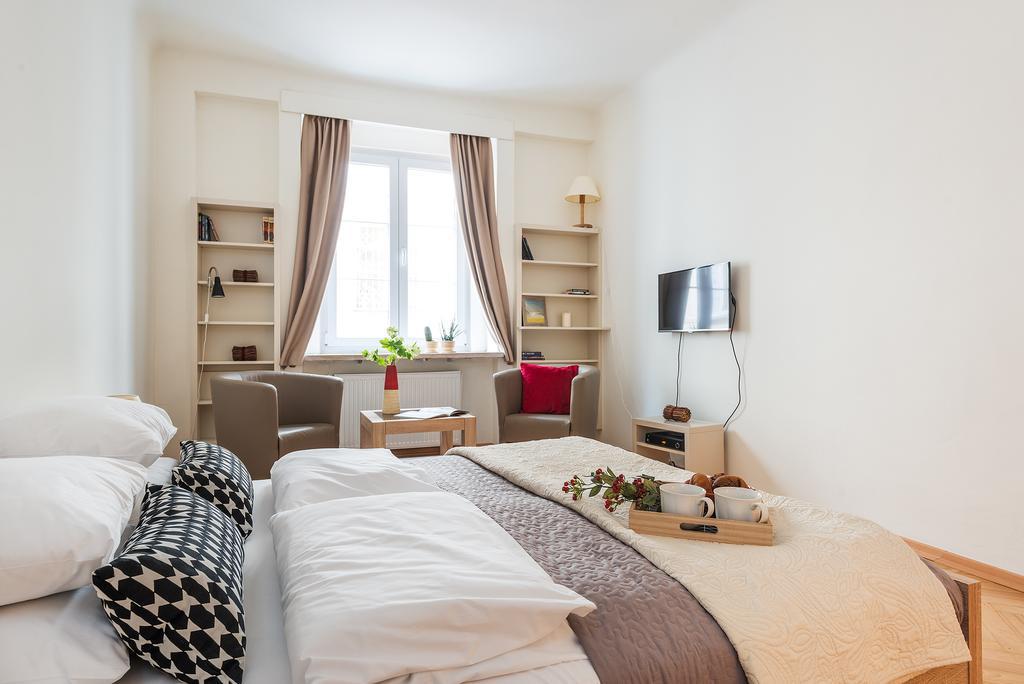 P&O Apartments Old Town وارسو المظهر الخارجي الصورة