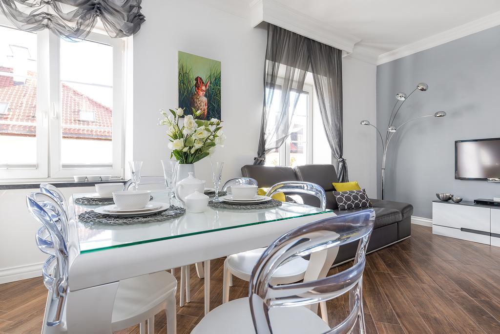 P&O Apartments Old Town وارسو المظهر الخارجي الصورة